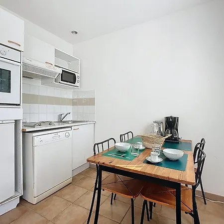 Villa F2 For 4 People Air-conditioned Sea View - Swimming Pool In Resi *